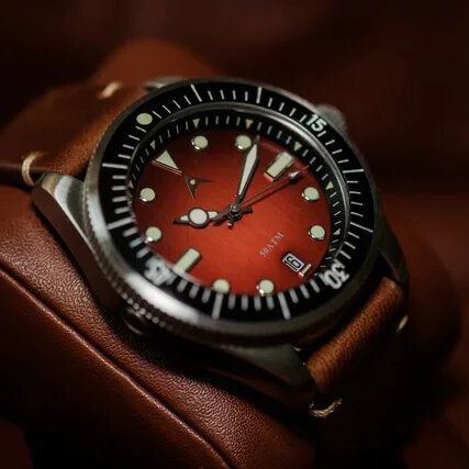 Aerotec Sea Hunt Burgundy Dial Aerotec Sea Hunt Burgundy Dial