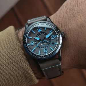 AVI-8 Flyboy Airmaster GMT Automatic Rubber Black AV-4128-05 AVI-8 Flyboy Airmaster GMT Automatic Rubber Black AV-4128-05