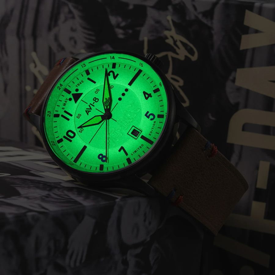 AVI-8 VE-Day 80th Limited Edition AV-4094-06