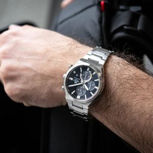 Casio EDIFICE Classic EFS-S630D-1AVUEF Casio EDIFICE Classic EFS-S630D-1AVUEF