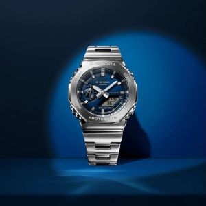 Casio G-SHOCK Classic GM-2110D-2BER Casio G-SHOCK Classic GM-2110D-2BER