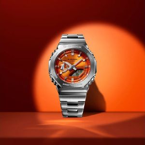 Casio G-SHOCK Classic GM-2110D-4AER Casio G-SHOCK Classic GM-2110D-4AER