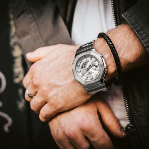 Casio G-SHOCK Classic GM-2110D-7AER Casio G-SHOCK Classic GM-2110D-7AER