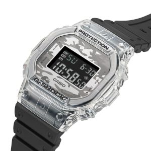Casio G-Shock DW-5600SKC-1
