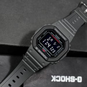Casio G-Shock DW-5610SU-8 Casio G-Shock DW-5610SU-8