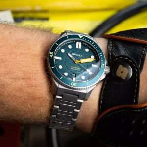 Circula DiveSport Titanium Petrol Bracelet Circula DiveSport Titanium Petrol Bracelet