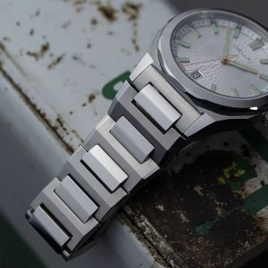 Circula Facet Silver Steel Strap with Butterfly Clasp Circula Facet Silver Steel Strap with Butterfly Clasp
