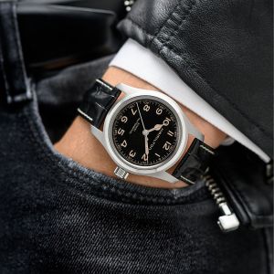 Hamilton Khaki Field Murph Auto 42mm Bracelet Bundle H70605732 + bracelet Hamilton Khaki Field Murph Auto 42mm Bracelet Bundle H70605732 + bracelet