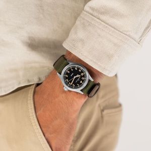Hamilton Khaki Field Quartz 38mm H69401930 Hamilton Khaki Field Quartz 38mm H69401930