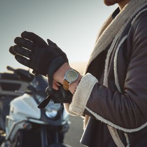 Hamilton KHAKI FIELD TITANIUM AUTO H70545560 Hamilton KHAKI FIELD TITANIUM AUTO H70545560