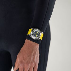 Hamilton KHAKI NAVY BELOWZERO AUTO TITANIUM H78535380 Hamilton KHAKI NAVY BELOWZERO AUTO TITANIUM H78535380