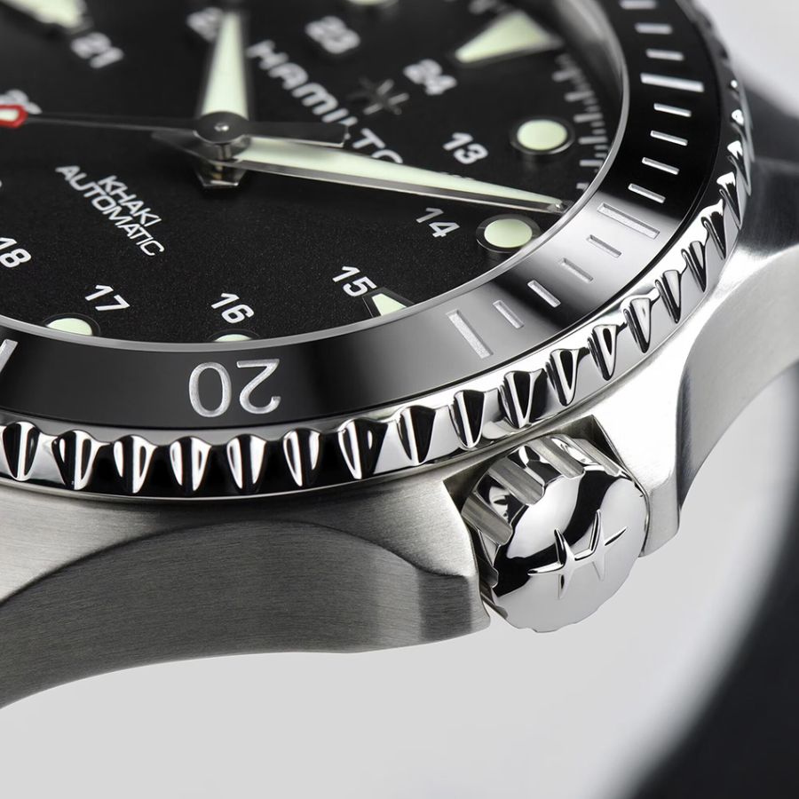 Hamilton KHAKI NAVY SCUBA AUTO H82515330