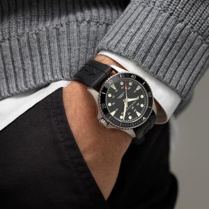 Hamilton KHAKI NAVY SCUBA AUTO H82515330 Hamilton KHAKI NAVY SCUBA AUTO H82515330