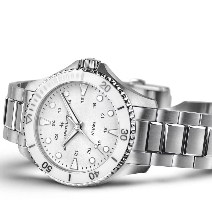 Hamilton KHAKI NAVY SCUBA QUARTZ H82221110