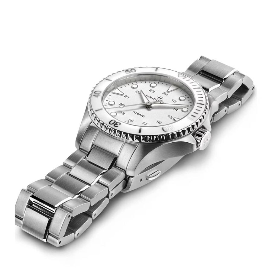 Hamilton KHAKI NAVY SCUBA QUARTZ H82221110