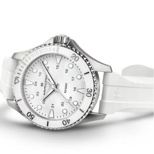 Hamilton KHAKI NAVY SCUBA QUARTZ H82221310 Hamilton KHAKI NAVY SCUBA QUARTZ H82221310