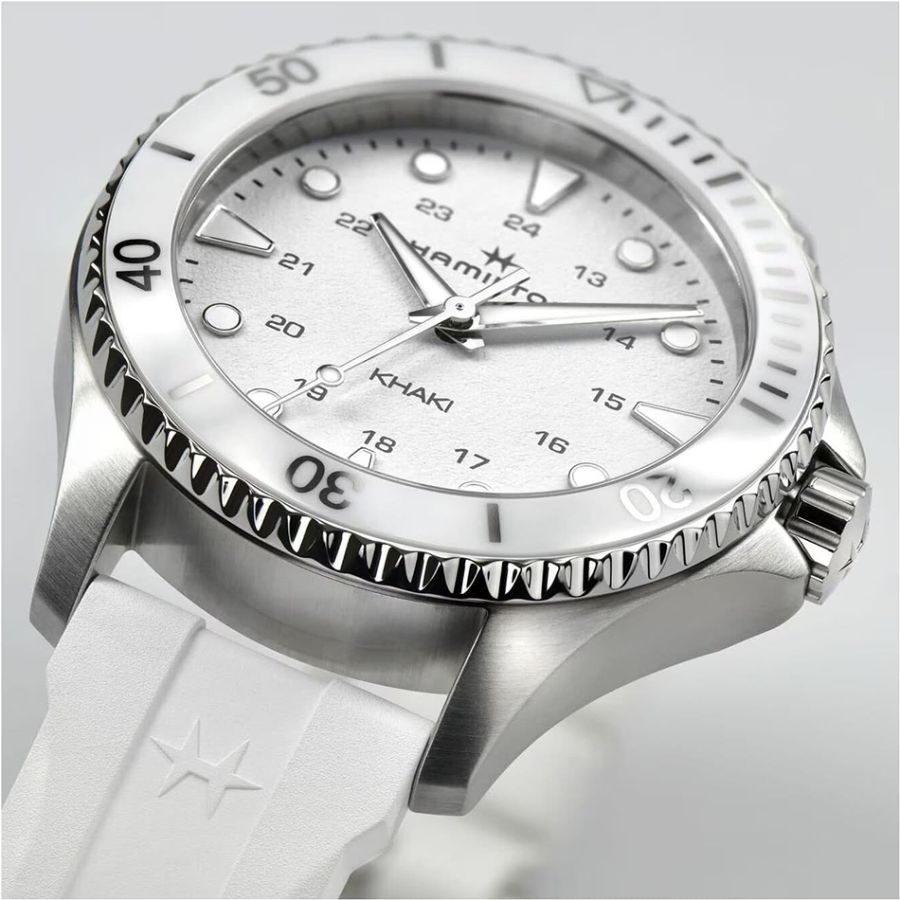 Hamilton KHAKI NAVY SCUBA QUARTZ H82221310