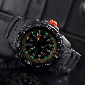 Luminox BEAR GRYLLS Mountain XB.3731