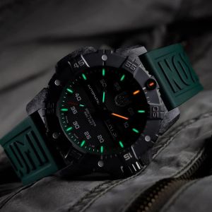 Luminox MASTER CARBON SEAL AUTOMATIC XS.3877 Luminox MASTER CARBON SEAL AUTOMATIC XS.3877