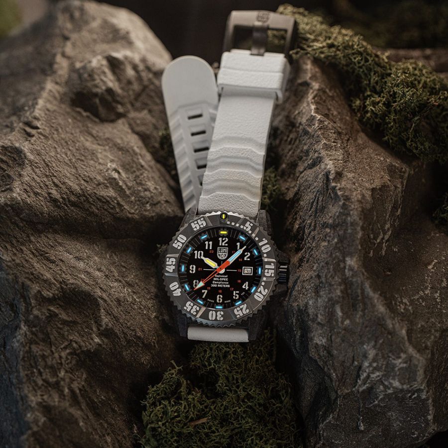 Luminox MIL-SPEC inspired XL.3359.SET + Ремешок