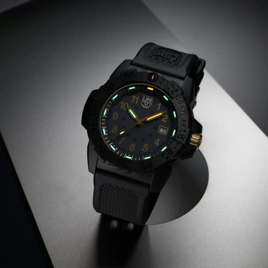 Luminox NAVY SEAL XS.3508.GOLD