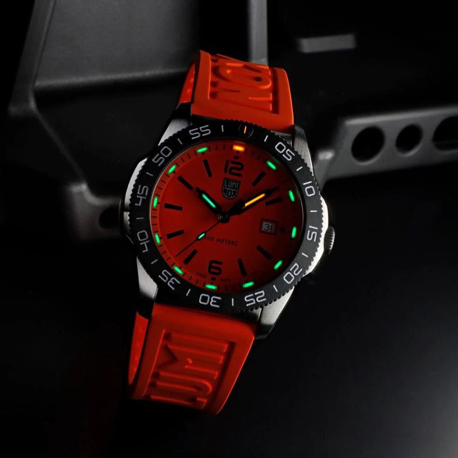 Luminox Pacific Diver XS.3129