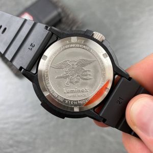 Luminox XS.3001.EVO.OR Original Navy SEAL Evo Luminox XS.3001.EVO.OR Original Navy SEAL Evo