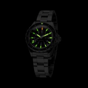 Marathon 36mm Medium Diver's Automatic (MSAR Auto) with Stainless Steel Bracelet WW194026SS-0108 Marathon 36mm Medium Diver's Automatic (MSAR Auto) with Stainless Steel Bracelet WW194026SS-0108