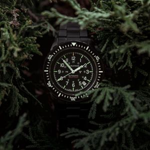 Marathon 41mm Anthracite Large Diver's Automatic (GSAR) with Stainless Steel Bracelet WW194006BK-0109 Marathon 41mm Anthracite Large Diver's Automatic (GSAR) with Stainless Steel Bracelet WW194006BK-0109