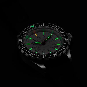 Marathon 41mm Arctic Edition Large Diver's Quartz (TSAR) with Stainless Steel Bracelet WW194007SS-0512 Marathon 41mm Arctic Edition Large Diver's Quartz (TSAR) with Stainless Steel Bracelet WW194007SS-0512