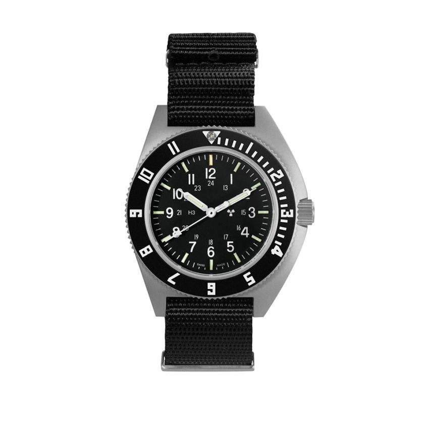 Marathon 41mm Steel Navigator (SSNAV) on Nylon DEFSTAN WW194001SS-0802 Marathon 41mm Steel Navigator (SSNAV) on Nylon DEFSTAN WW194001SS-0802