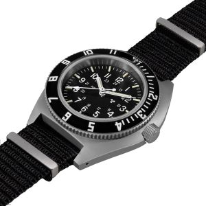 Marathon 41mm Steel Navigator (SSNAV) on Nylon DEFSTAN WW194001SS-0802 Marathon 41mm Steel Navigator (SSNAV) on Nylon DEFSTAN WW194001SS-0802