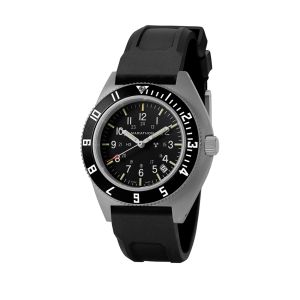 Marathon 41mm Steel Navigator with Date (SSNAV-D) on Black 3-Piece Rubber Strap Kit WW194013SS-0130 Marathon 41mm Steel Navigator with Date (SSNAV-D) on Black 3-Piece Rubber Strap Kit WW194013SS-0130