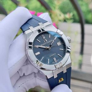 Maurice Lacroix Aikon AI6008-SS000-430-4