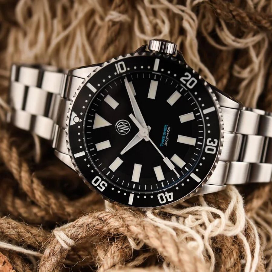 NTH Thresher Black