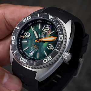 Ocean Crawler Core Diver - Black Mother of Pearl - Carbon Fiber Bezel Ocean Crawler Core Diver - Black Mother of Pearl - Carbon Fiber Bezel