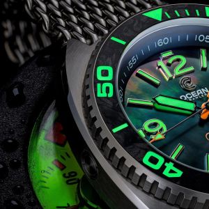 Ocean Crawler Core Diver - Black Mother of Pearl - Carbon Fiber Bezel Ocean Crawler Core Diver - Black Mother of Pearl - Carbon Fiber Bezel