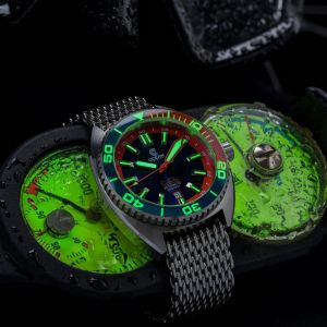 Ocean Crawler Core Diver 2024 - Blue Red Ocean Crawler Core Diver 2024 - Blue Red