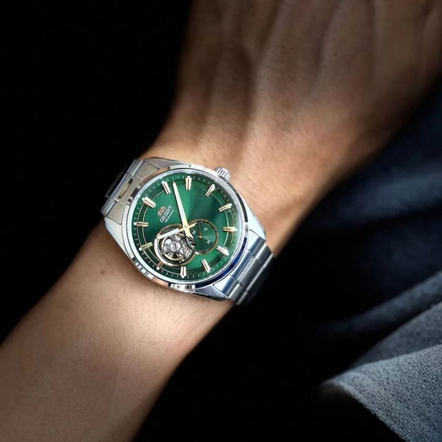 Orient Open Heart RA-AR0008E10B