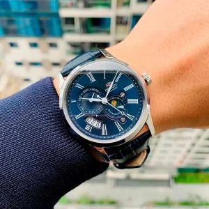 Orient Version 3 RA-AK0011D10B Orient Version 3 RA-AK0011D10B