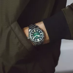 Spinnaker Cahill 300 Stone Green SP-5096-33 Spinnaker Cahill 300 Stone Green SP-5096-33
