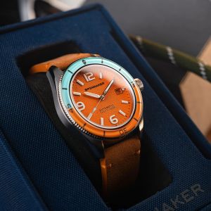 Spinnaker Fleuss Exuberant Orange SP-5055-0F Spinnaker Fleuss Exuberant Orange SP-5055-0F