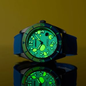 Spinnaker Fleuss SpongeBob SquarePants Conch Street Limited Edition SP-5151-03 Spinnaker Fleuss SpongeBob SquarePants Conch Street Limited Edition SP-5151-03