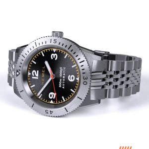 The Hemel Sea Dart Gilt