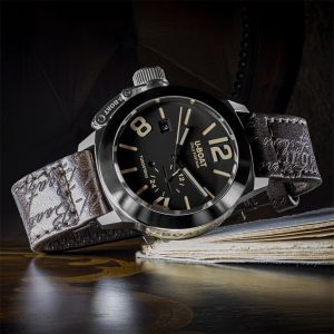 U-Boat Classico 42mm Tungsten Black 8893 U-Boat Classico 42mm Tungsten Black 8893