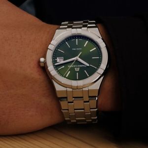 Maurice Lacroix Aikon AI1108-SS002-630-1